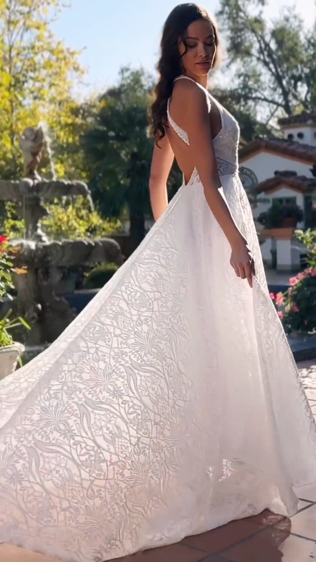 Video of Halter neck and illusion keyhole back guipure lace A-line wedding gown Style OAKLEY