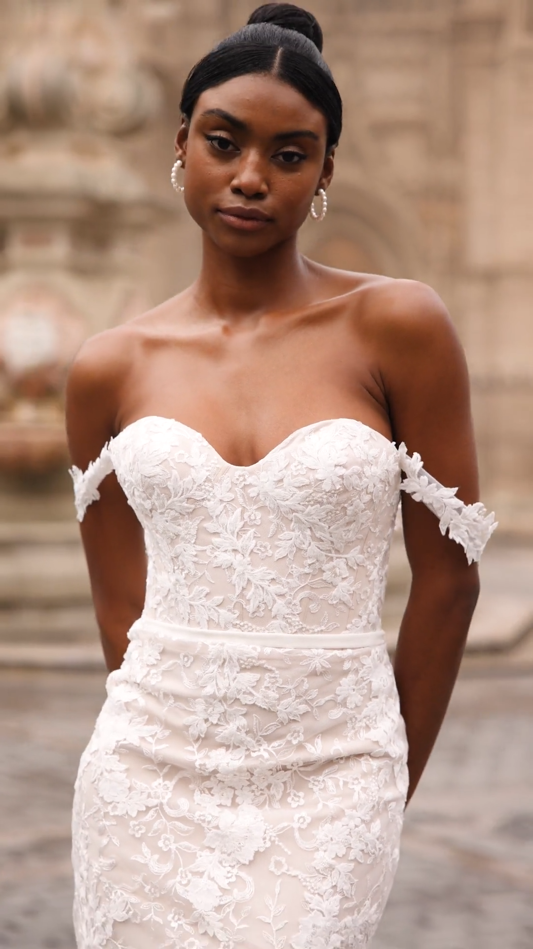 Style VICTORIA Sweetheart and Open Back Embroidered Lace Fabric Mermaid with Detachable Swag Sleeves Style VICTORIA Sweetheart and Open Back Embroidered Lace Fabric Mermaid with Detachable Swag Sleeves