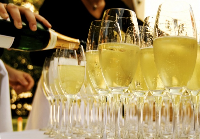 'How To Choose Wine For Your Wedding' Image #1