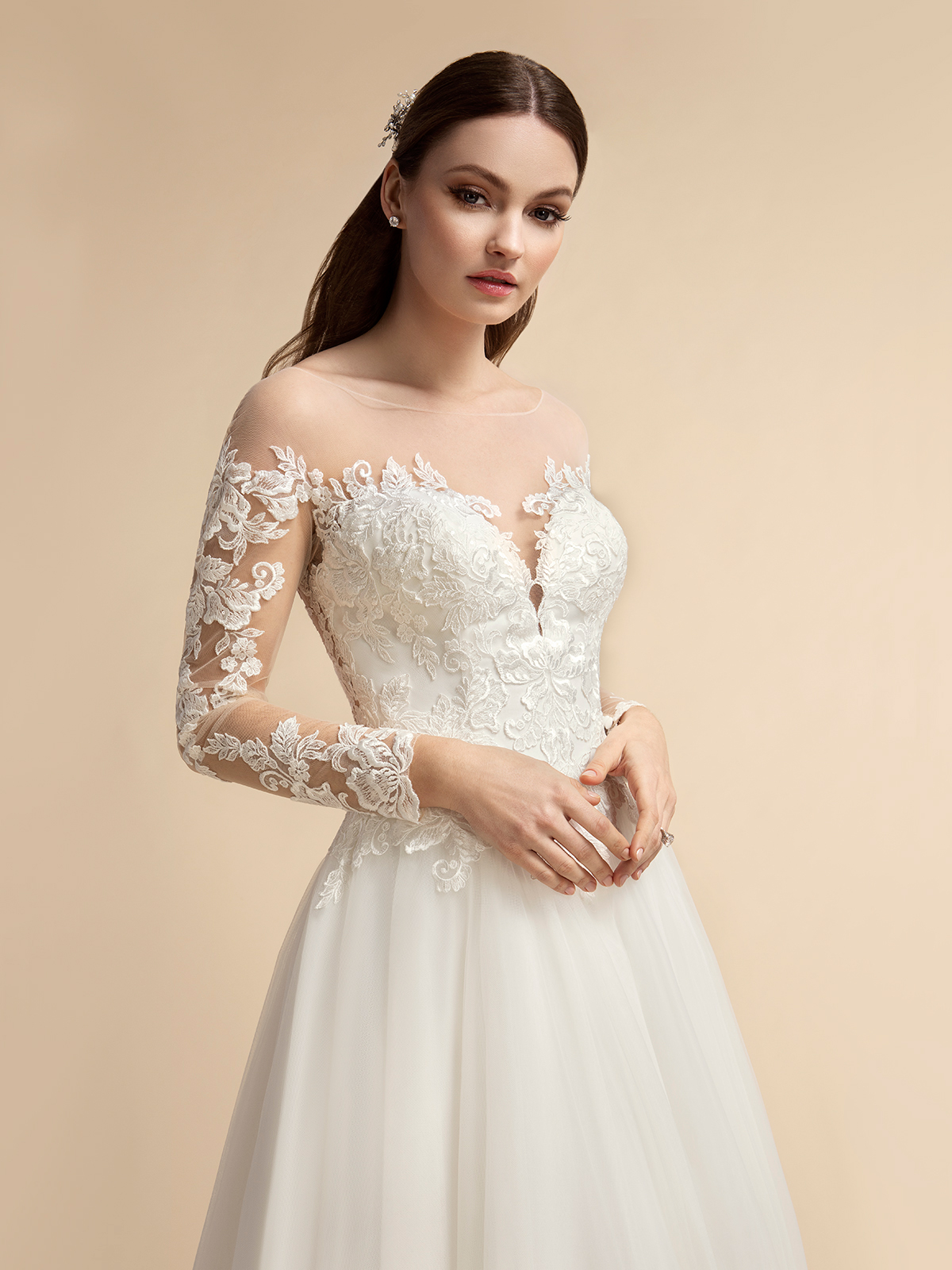 Illusion Bateau Neckline Wedding Dress